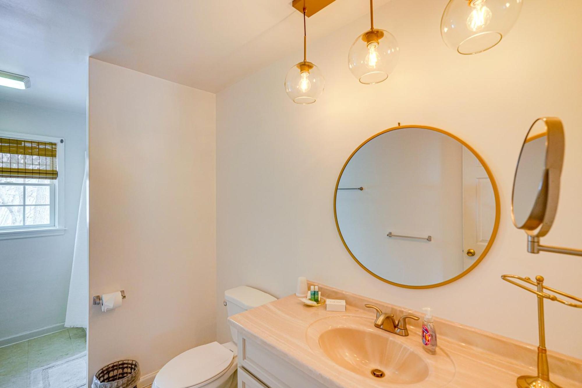 Private Guest House In Dtwn Lenox, Walk To Dining! 外观 照片